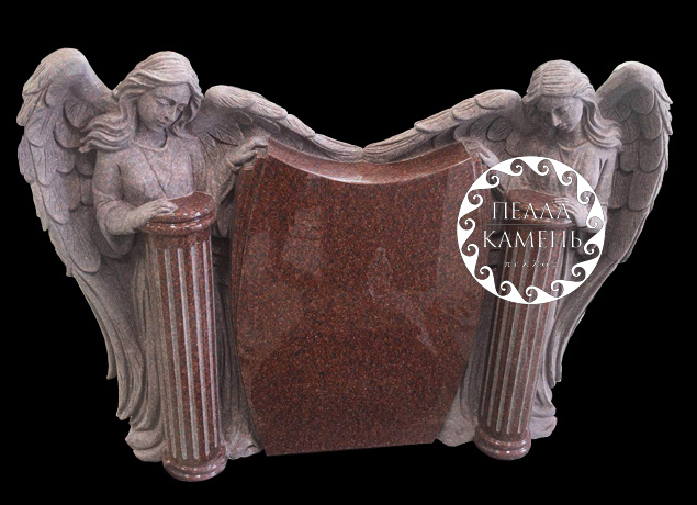 Двойной памятник с ангелами и колоннами